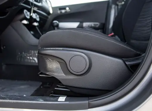 كيا بيكانتو رمادي 2023