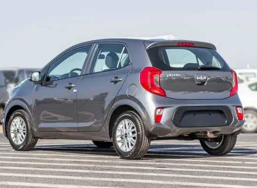 كيا بيكانتو رمادي 2023