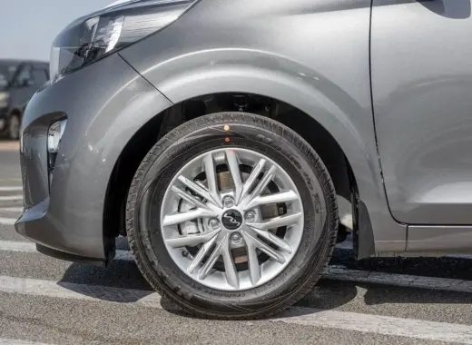 كيا بيكانتو رمادي 2023