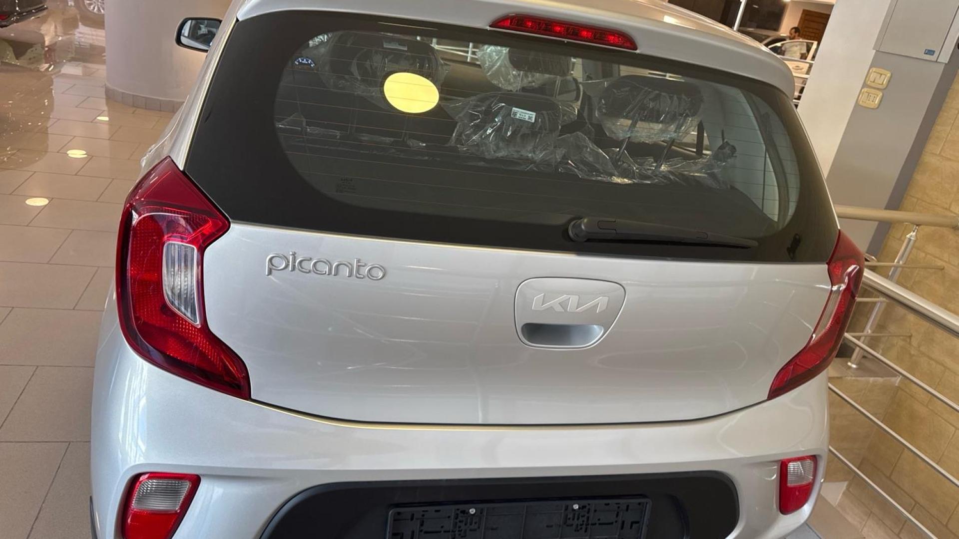 كيا بيكانتو سلفر 2022