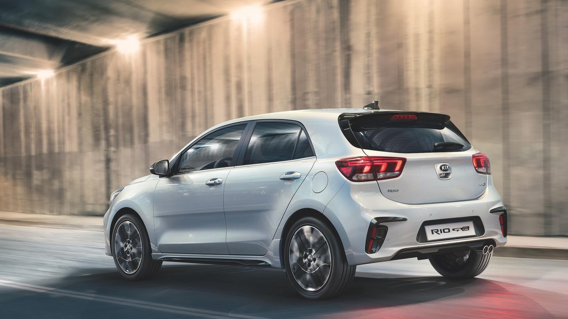 كيا ريو 2022