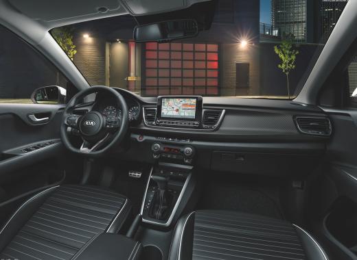 كيا ريو 2022