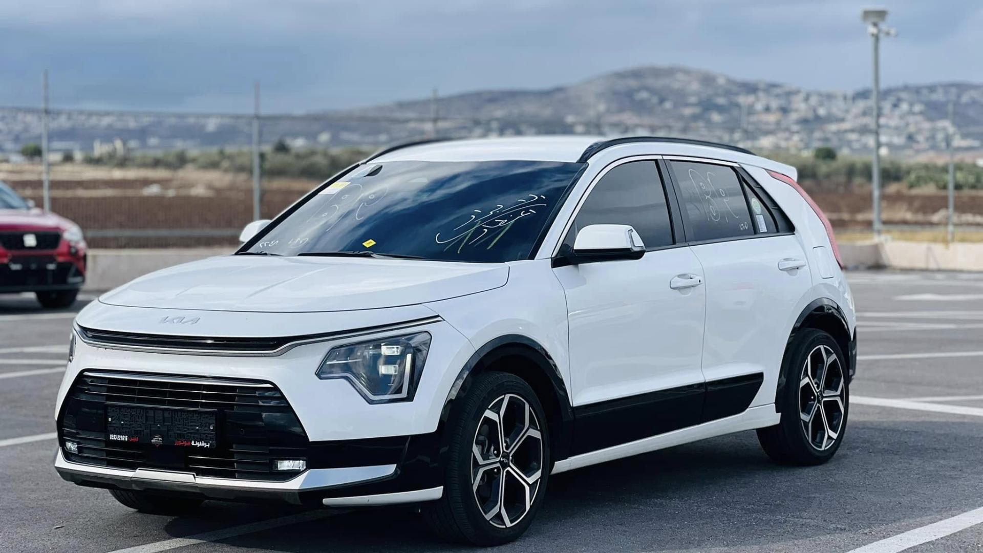 كيا نيرو 2024