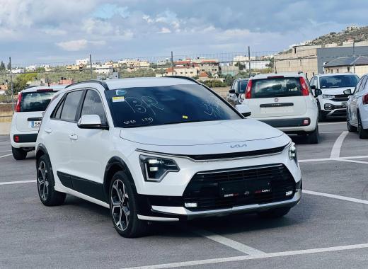 كيا نيرو 2024