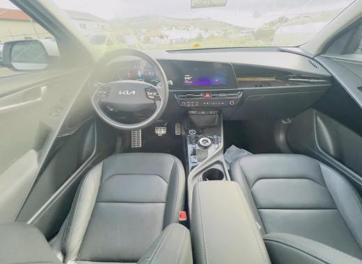 كيا نيرو 2024